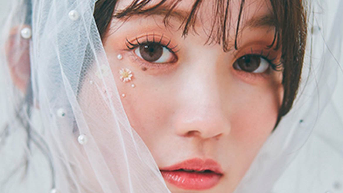 ヘアメイク：栁井遥伽（Linx）